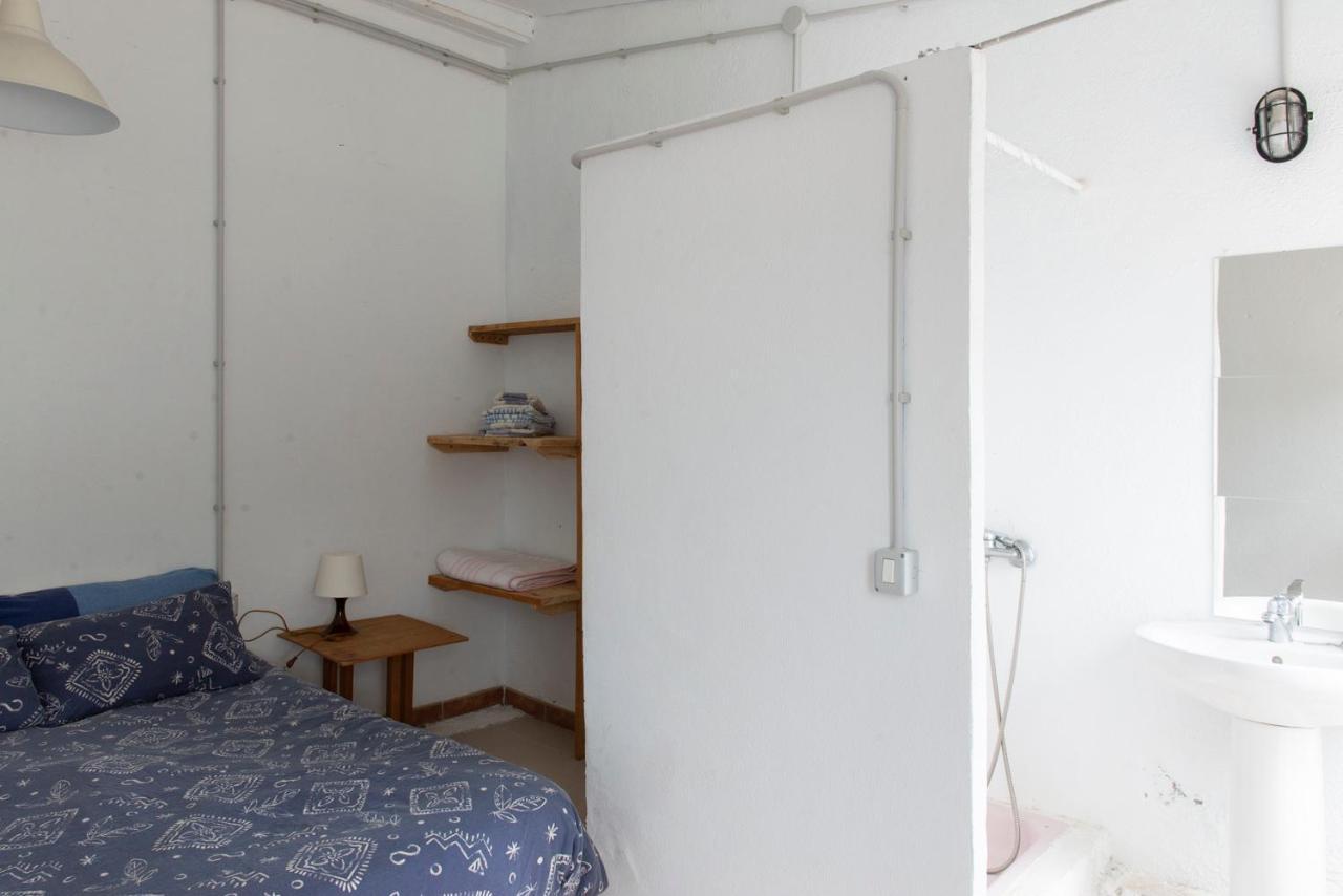 Basic En-Suite Bedroom By The Sea Jinama Exterior foto